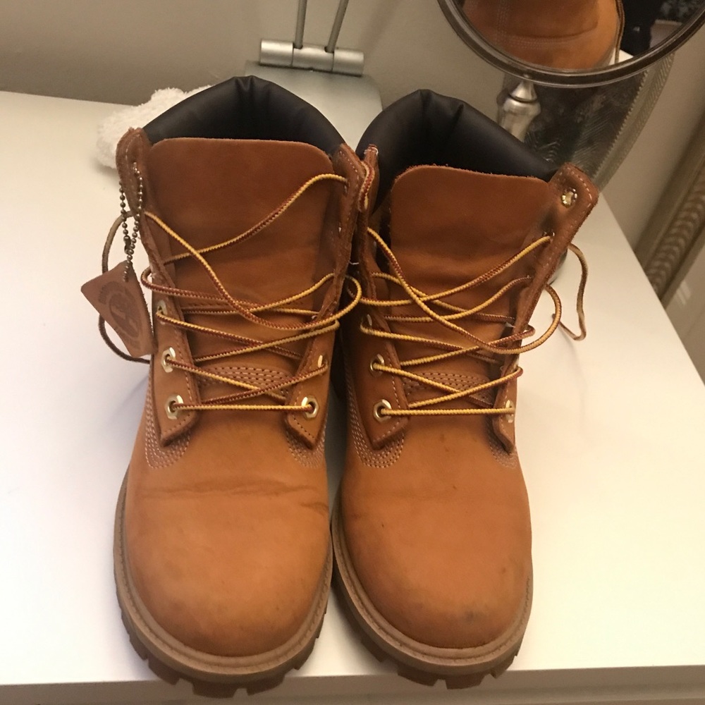 Timberlands - Picture 3 of 5